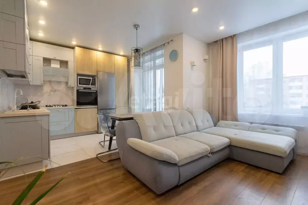 3-к. квартира, 99 м, 4/4 эт. - Фото 0