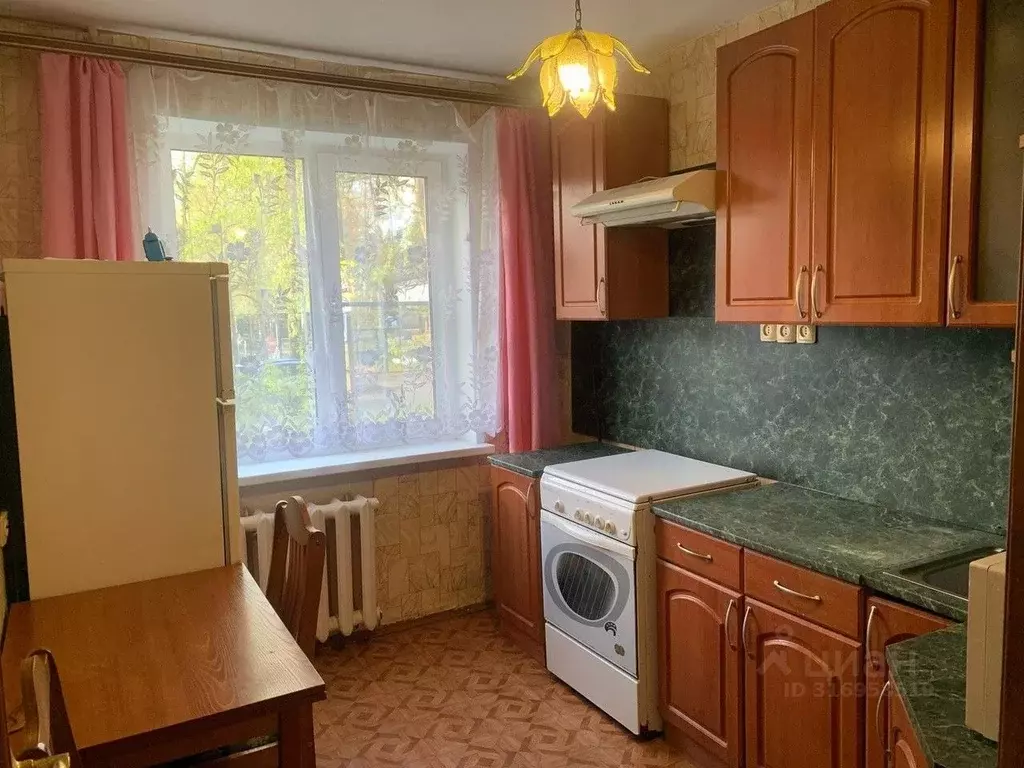 3-к кв. Псковская область, Псков Индустриальная ул., 4А (62.7 м) - Фото 1