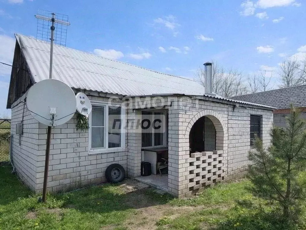 Дом в Курская область, Поныри муниципальное образование, Поныри рп ул. ... - Фото 1
