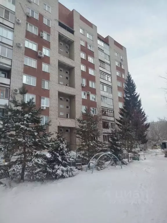 3-к кв. Омская область, Омск ул. Масленникова, 62к1 (71.8 м) - Фото 1