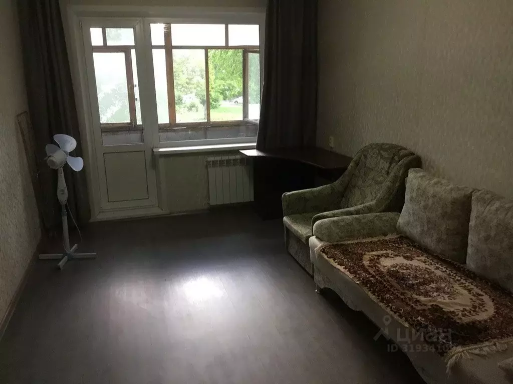1-к кв. Самарская область, Тольятти просп. Степана Разина, 56 (32.0 м) - Фото 1