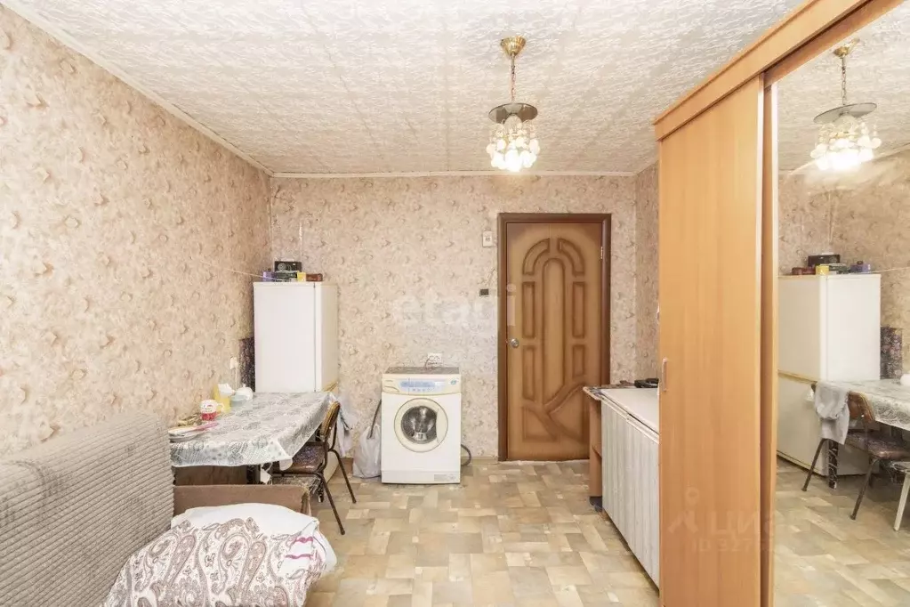 Комната Тюменская область, Тюмень ул. Республики, 229 (13.3 м) - Фото 1