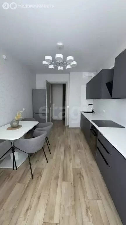 3-комнатная квартира: Воронеж, улица Ворошилова, 10/1к1 (77.9 м) - Фото 2