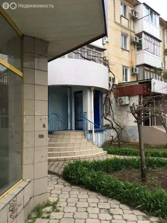1-комнатная квартира: Евпатория, улица Фрунзе, 50 (45 м) - Фото 2