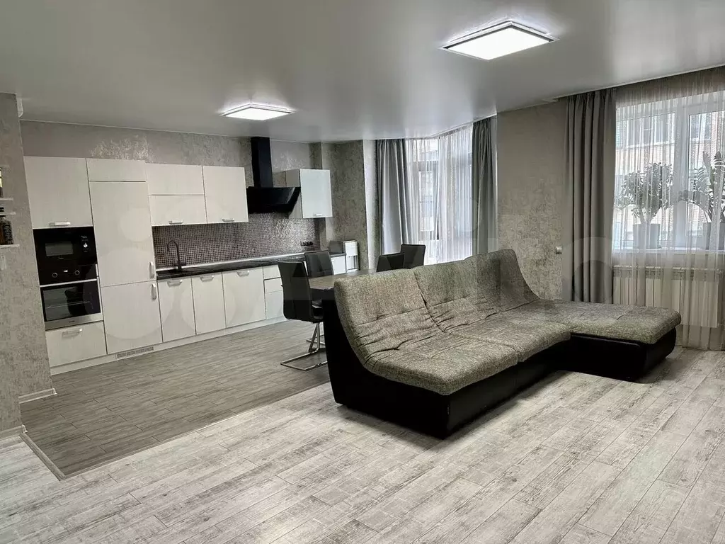 3-к. квартира, 82 м, 14/25 эт. - Фото 0