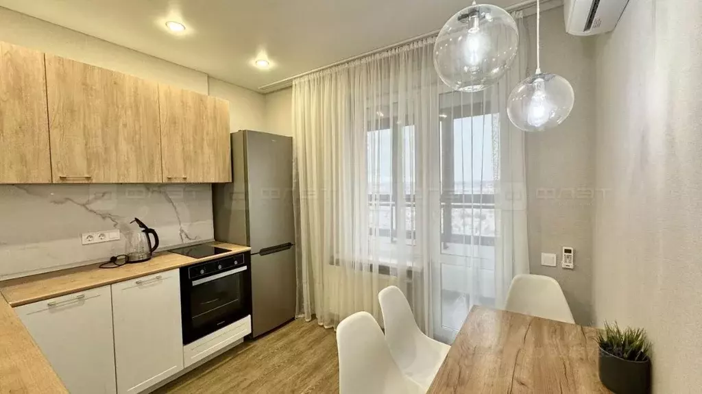 1-к кв. Татарстан, Казань ул. Александра Курынова, 4 (35.0 м) - Фото 0