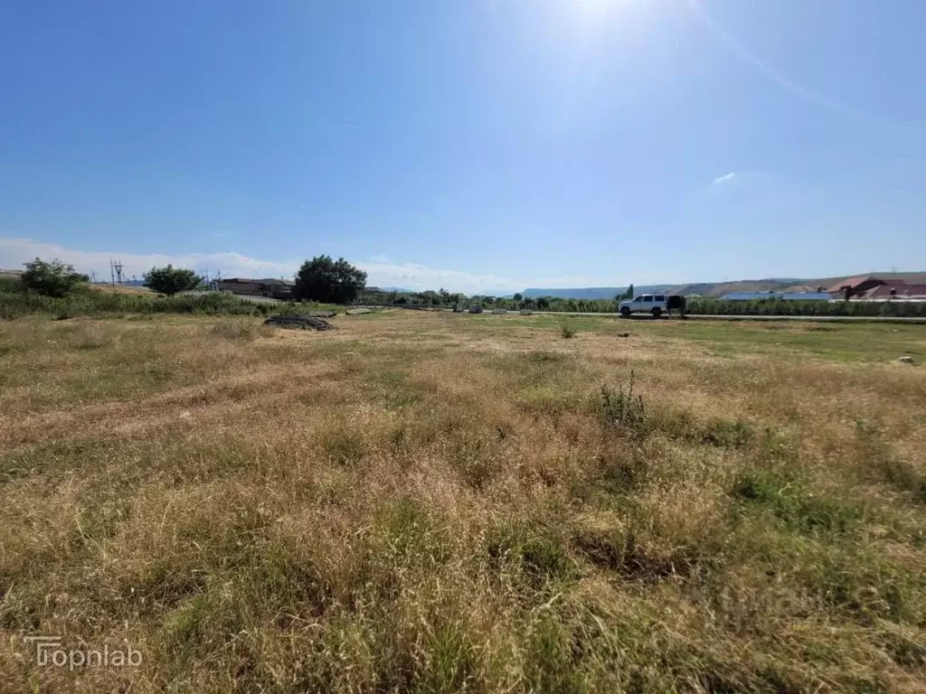 Участок в Кабардино-Балкария, Баксанский район, с. Атажукино ул. ... - Фото 1