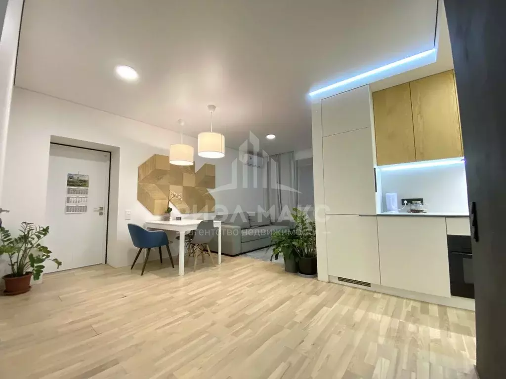 2-к кв. Брянская область, Брянск ул. Горбатова, 10 (63.6 м) - Фото 1