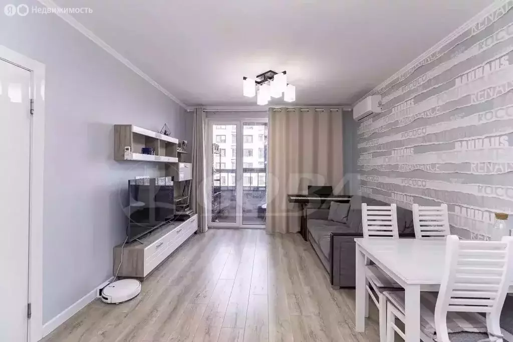 2-комнатная квартира: Тюмень, улица Ю.-Р.Г. Эрвье, 32к1 (45 м) - Фото 1