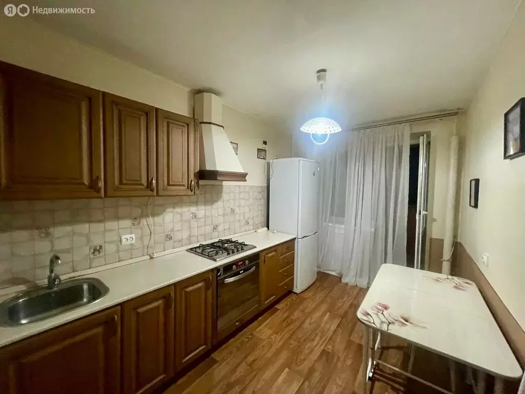 1-комнатная квартира: Волгоград, улица Тулака, 2 (38 м) - Фото 0