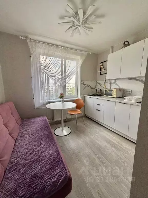 1-к кв. Татарстан, Казань ул. Фатыха Амирхана, 41 (43.0 м) - Фото 0