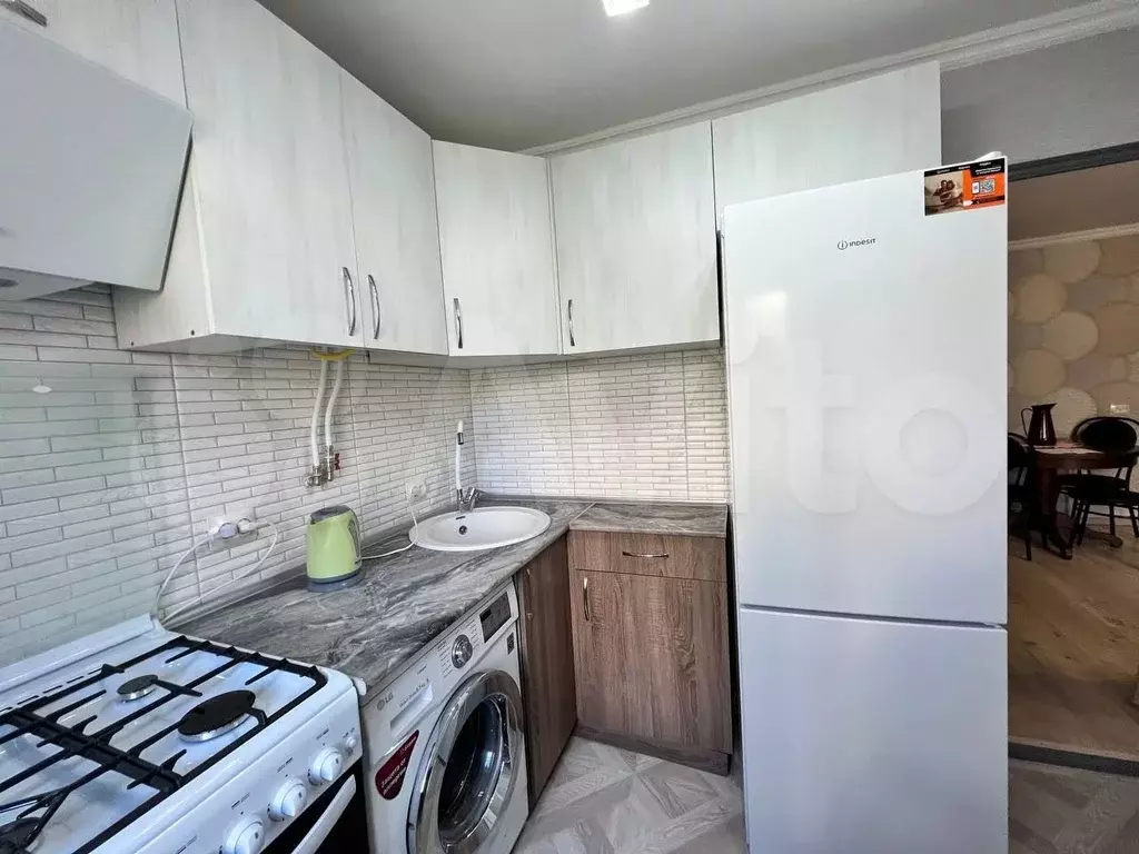 3-к. квартира, 56 м, 2/4 эт. - Фото 1