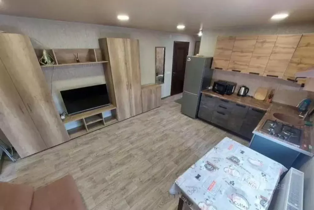 2-к кв. Севастополь пос. Голландия,  (45.0 м) - Фото 1