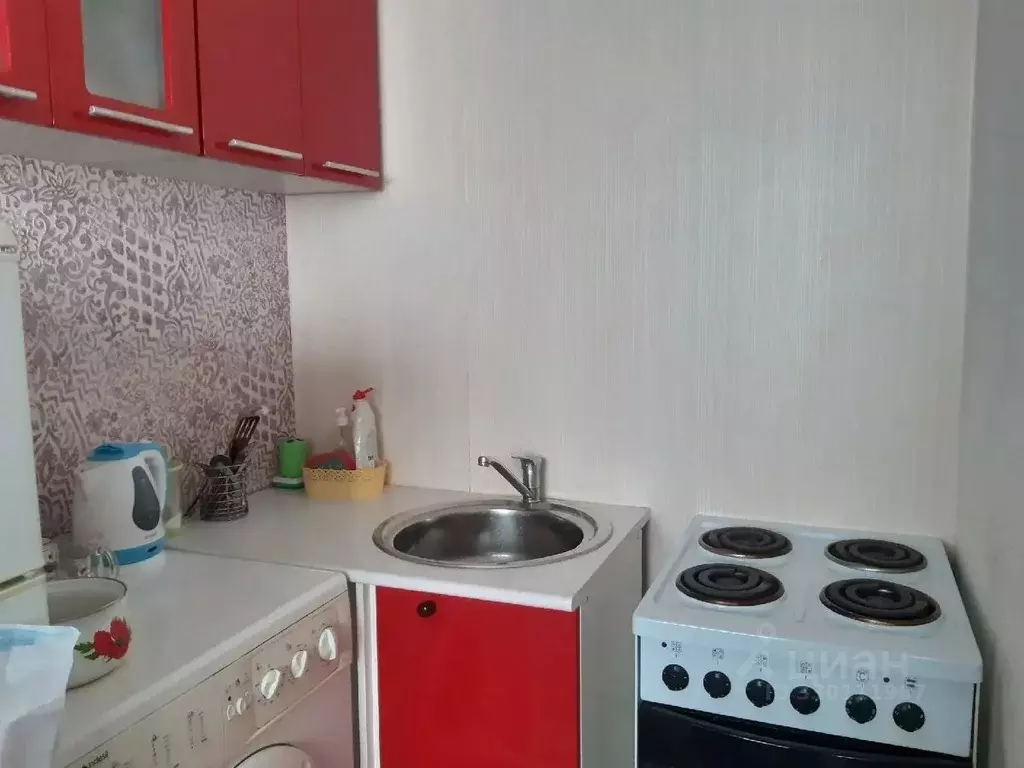 1-к кв. Удмуртия, Ижевск ул. Кирова, 20 (33.0 м) - Фото 1