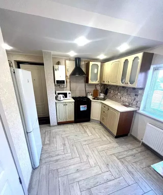 Дом в Белгородская область, Алексеевка Красноармейская ул., 70 (50 м) - Фото 1