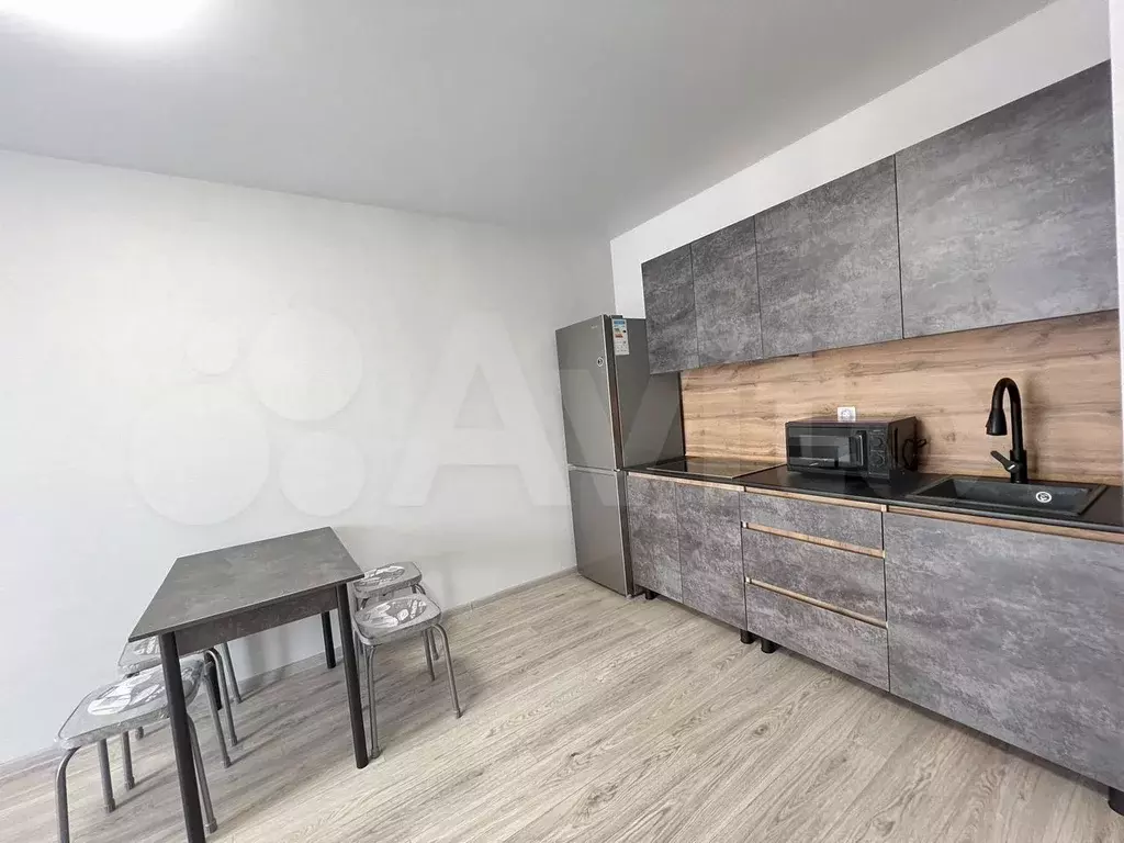 2-к. квартира, 37 м, 8/10 эт. - Фото 0