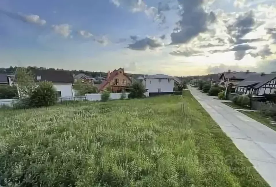 Участок в Московская область, Химки городской округ, д. Владычино ул. ... - Фото 1