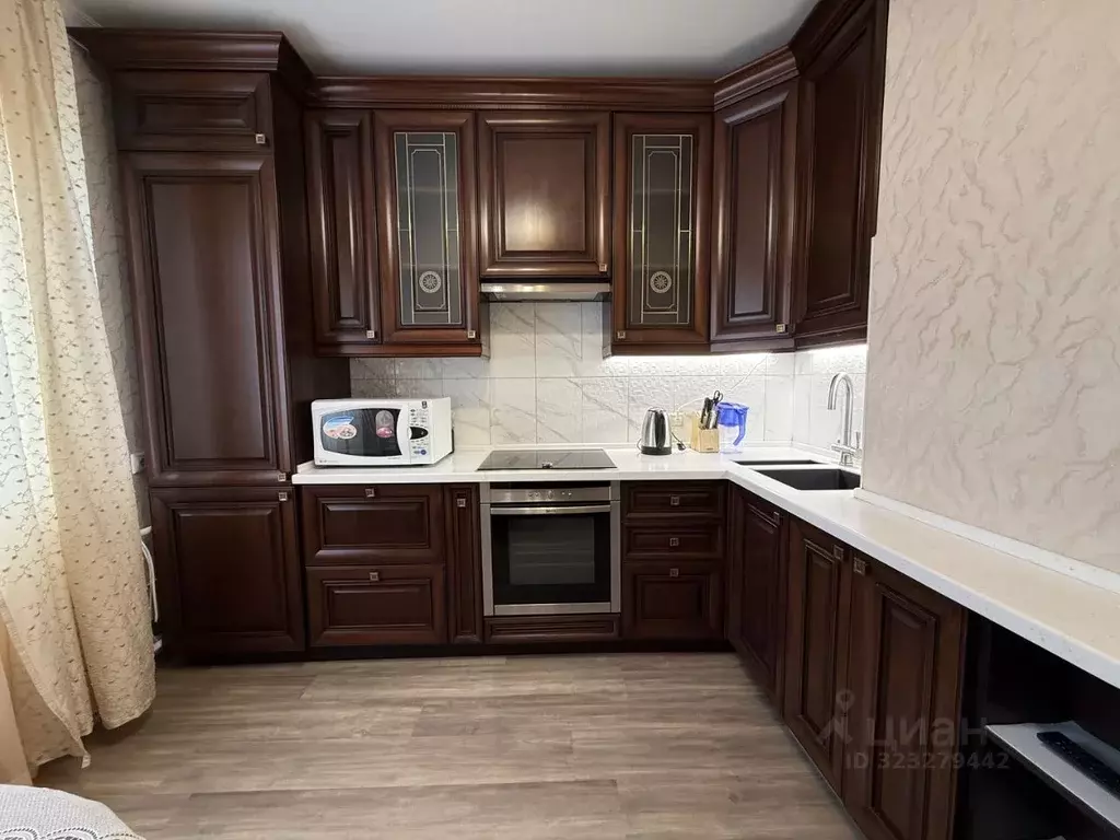 3-к кв. Москва Октябрьская ул., 105К1 (75.0 м) - Фото 2