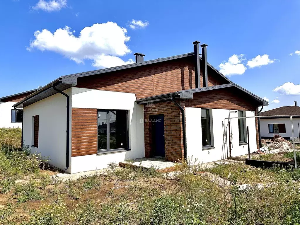 Дом в Челябинская область, Магнитогорск ул. Монастырская (75 м) - Фото 1