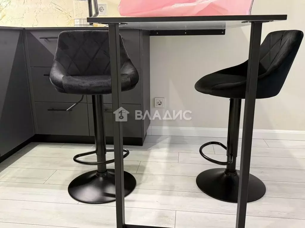 Квартира-студия: посёлок Вешки, Третьяковская улица, 1 (26 м) - Фото 1