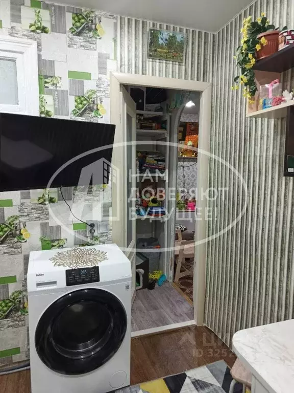 2-к кв. Пермский край, Чусовой Лысьвенская ул., 74 (41.6 м) - Фото 1