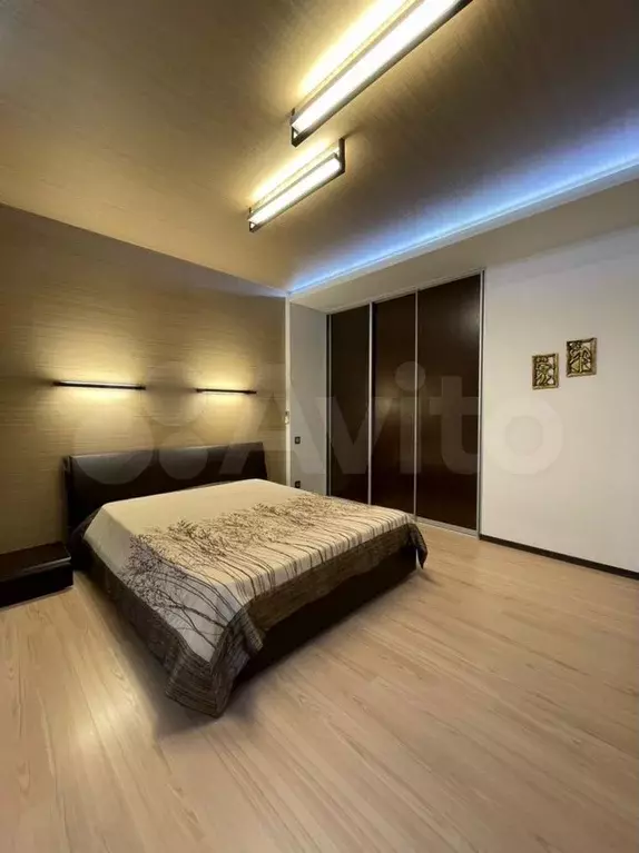 3-к. квартира, 120 м, 7/18 эт. - Фото 0