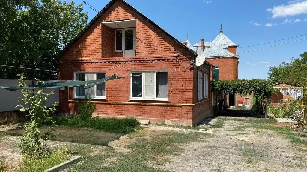 Дом в Ростовская область, Азов Азовский район, ул. Куйбышева, 100 (118 ... - Фото 1