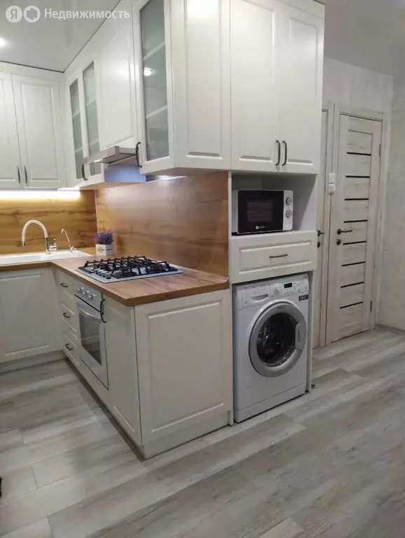 3-комнатная квартира: Архангельск, улица Смольный Буян, 24к2 (62 м) - Фото 0