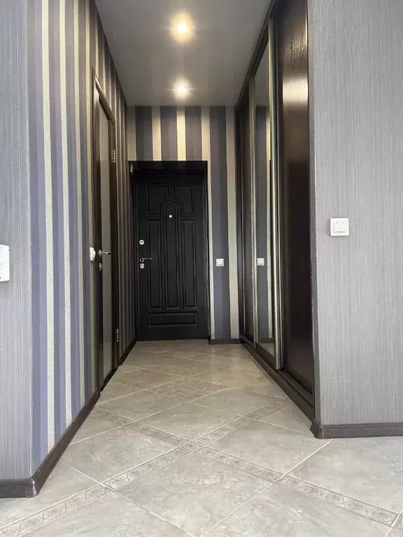 3-к кв. Саха (Якутия), Якутск городской округ, с. Маган ул. 40 лет ... - Фото 1