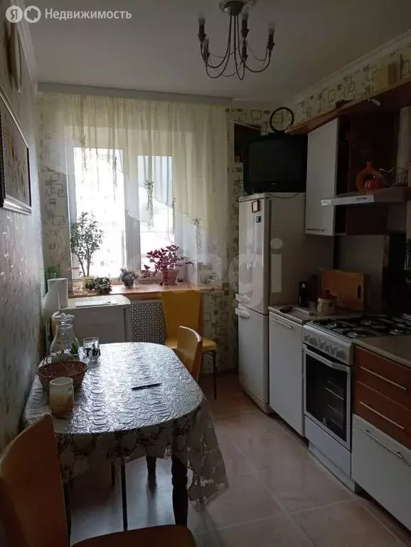 3-комнатная квартира: Пермь, улица Советской Армии, 51 (64.4 м) - Фото 1