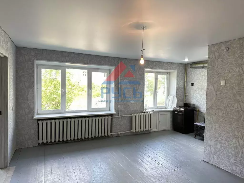 2-к. квартира, 42 м, 1/3 эт. - Фото 0