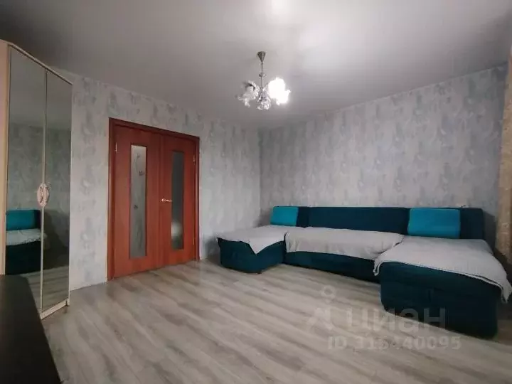 3-к кв. Хакасия, Абакан ул. Островского, 19 (66.0 м) - Фото 1