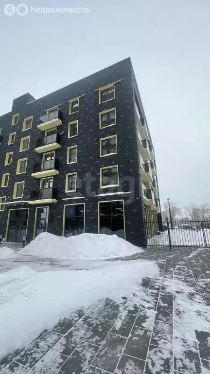 Квартира-студия: Тюмень, улица Судостроителей, 48к1 (30 м) - Фото 1