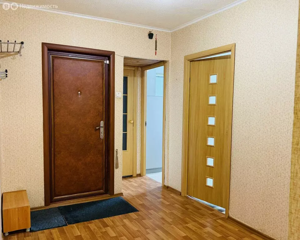 3-комнатная квартира: Курган, жилой район Заозёрный, 6-й микрорайон, 2 ... - Фото 2