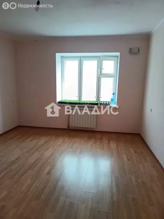 1-комнатная квартира: Белгород, улица Макаренко, 38 (40 м) - Фото 1