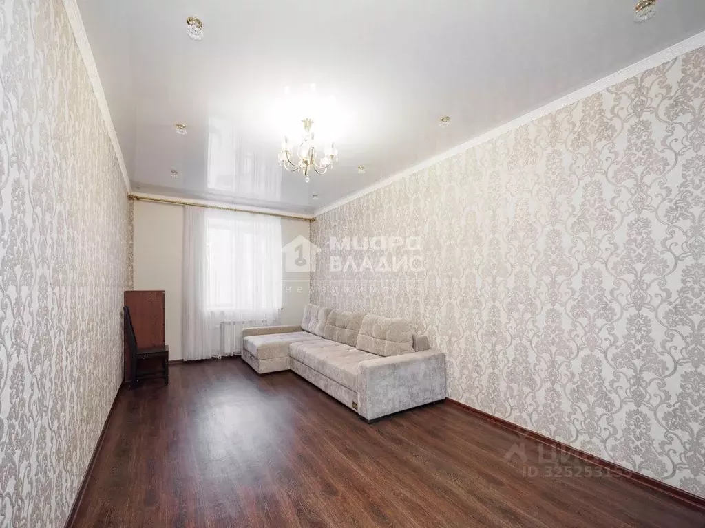 2-к кв. Омская область, Омск ул. Перелета, 27 (64.8 м) - Фото 1