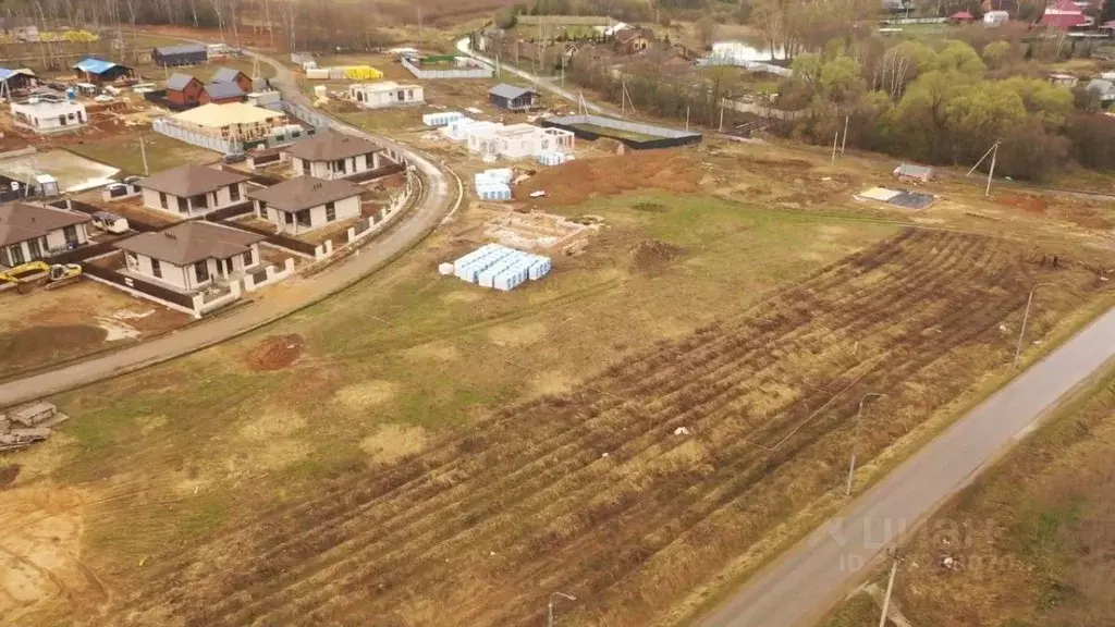 Участок в Москва Марушкинское поселение, д. Акиньшино, 5/1 (6.0 сот.) - Фото 1