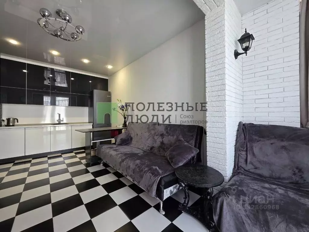 2-к кв. Иркутская область, Ангарск 18-й мкр, 19 (33.0 м) - Фото 2