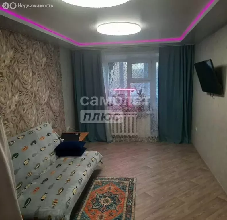 3-комнатная квартира: Алтайский край, городской округ Барнаул, рабочий ... - Фото 0