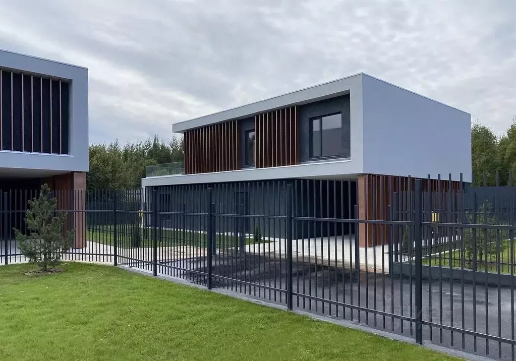 Коттедж в Московская область, Красногорск городской округ, с. ... - Фото 1