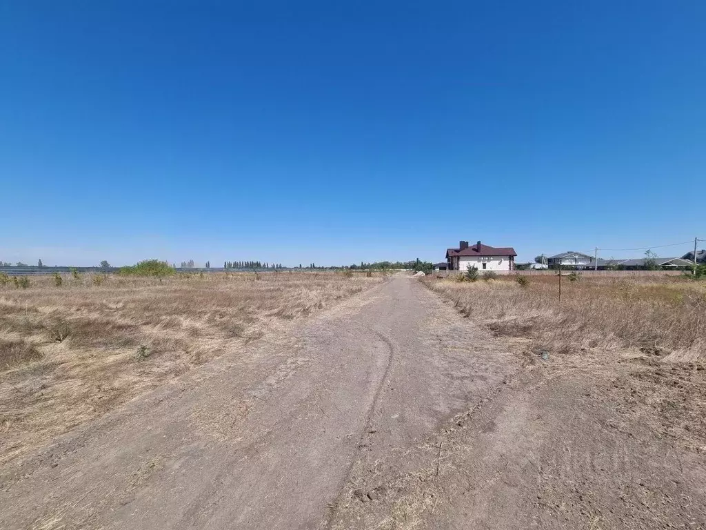 Участок в Ростовская область, Семикаракорский район, Кочетовская ст-ца ... - Фото 2
