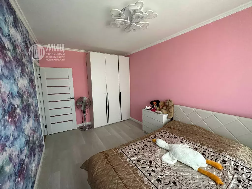 Продается 3-комнатная квартира - Фото 1