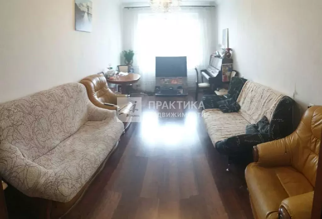 Продается 3-комнатная квартира - Фото 1