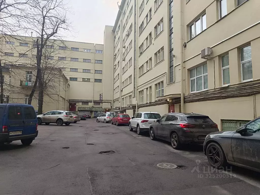 Помещение свободного назначения в Санкт-Петербург пл. Троицкая ... - Фото 1