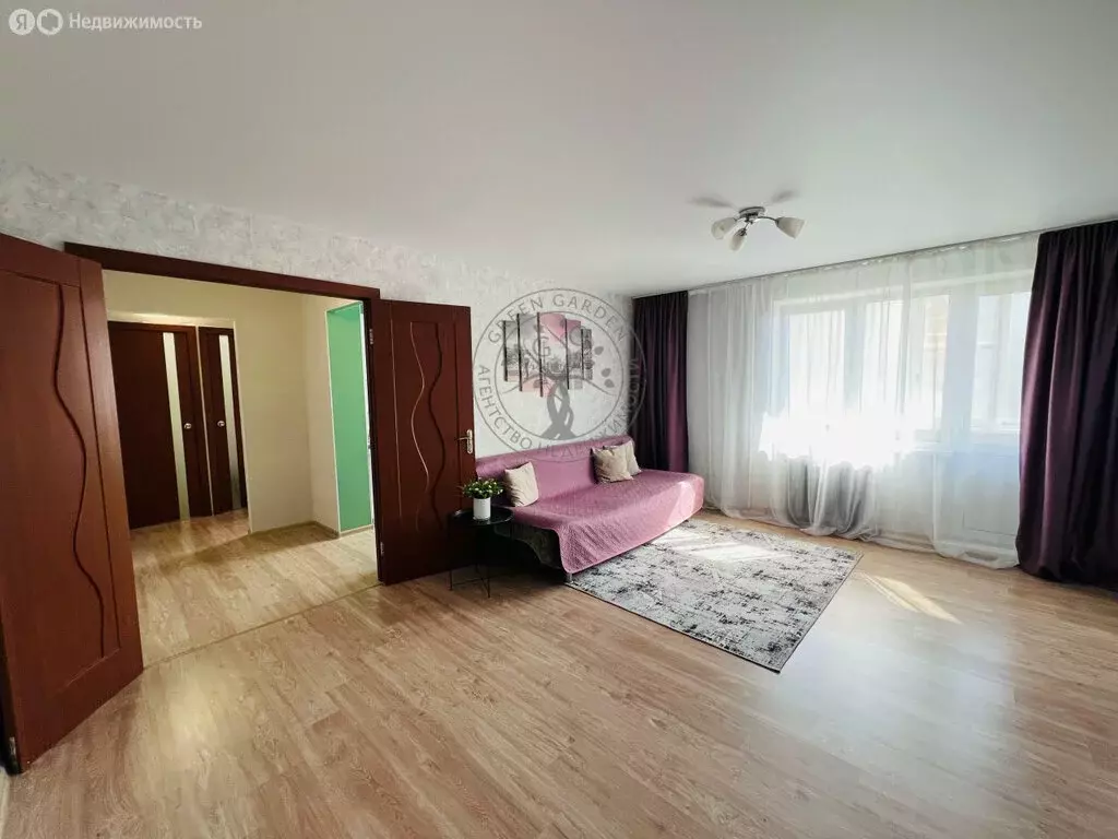 2-комнатная квартира: Екатеринбург, Уральская улица, 54 (43 м) - Фото 0