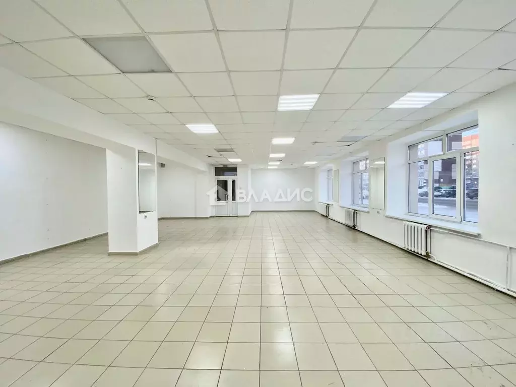 Торговая площадь в Башкортостан, Стерлитамак ул. Артема, 151в (200.5 . - Фото 1