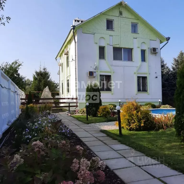 Дом в Владимирская область, Владимир Озерная ул., 2 (350 м) - Фото 0