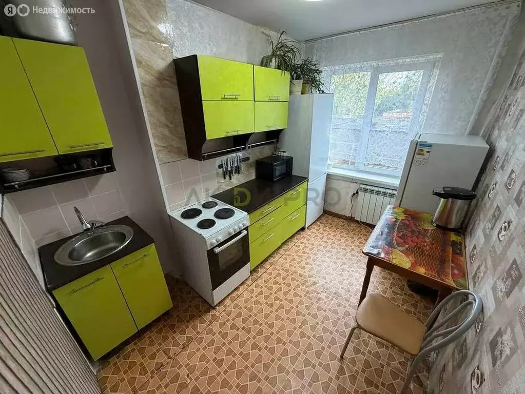 2-комнатная квартира: Барнаул, улица Монтажников, 5 (45.5 м) - Фото 1
