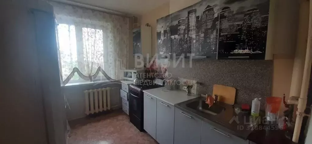 2-к кв. Татарстан, Нижнекамск ул. Рифката Гайнуллина, 10 (41.0 м) - Фото 0