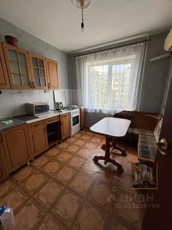 2-к кв. Татарстан, Казань ул. Кул Гали, 18 (48.0 м) - Фото 1